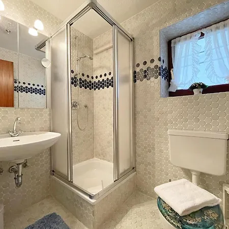 Gemuetliche Svantje Mit Terrasse In דירה