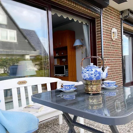 Gemuetliche Svantje Mit Terrasse In דירה Wenningstedt-Braderup